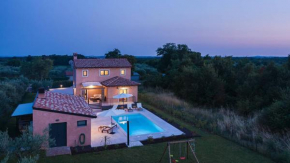 Gorgeous Villa Runka with private pool and wellness near Pula by WiiBuk